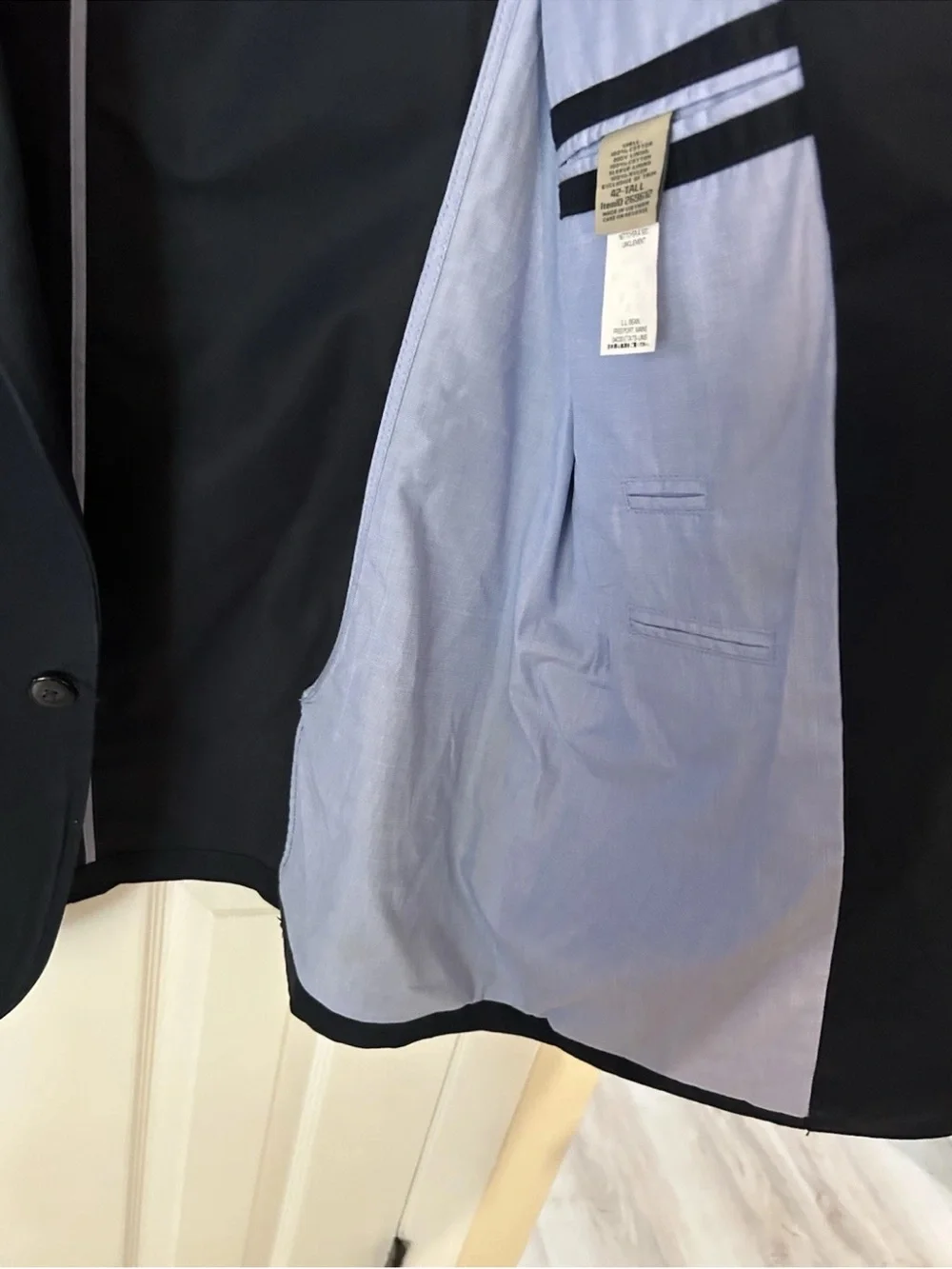 L.L.Bean Men’s Navy Blue Blazer Sport Coat – Size 42 Tall